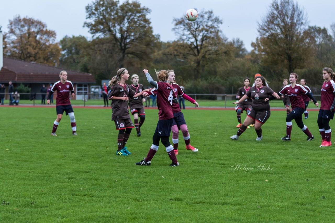 Bild 158 - C-Juniorinnen Halstenbek-Rellingen - St.Pauli : Ergebnis: 0:5